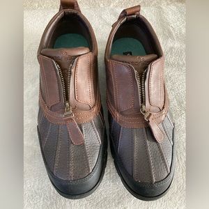 Mark Ecko men’s boot, size 10.